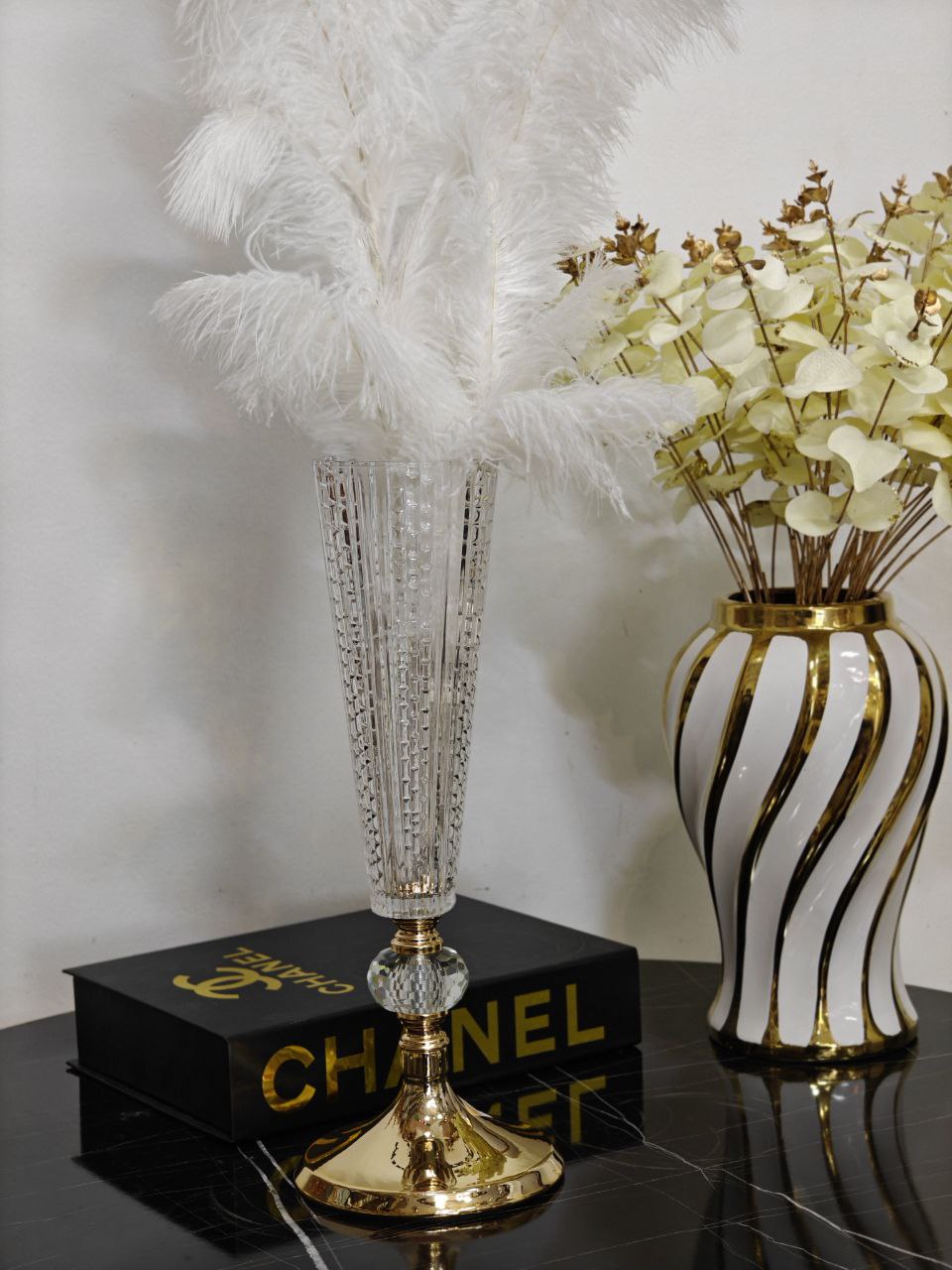 Vase cristal base doré ( vide )