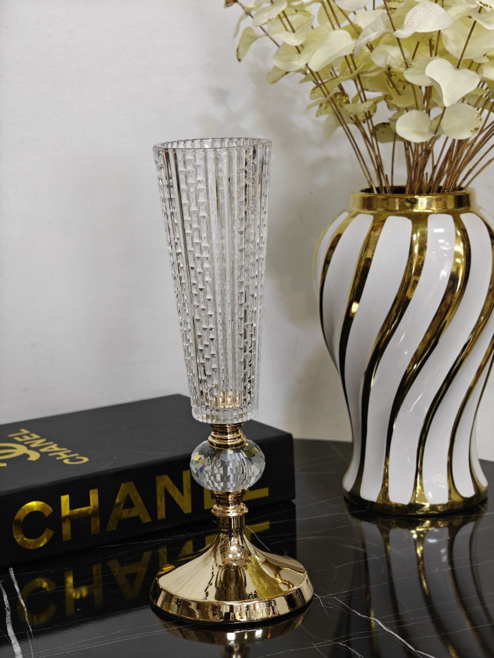 Vase cristal base doré ( vide )