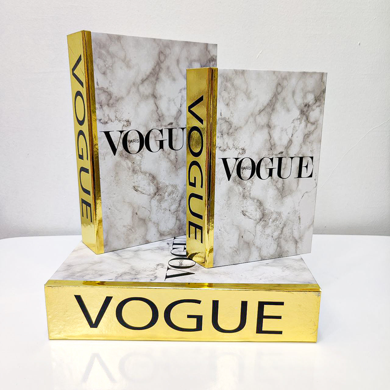 LIVRE DECORATIF COFFRET