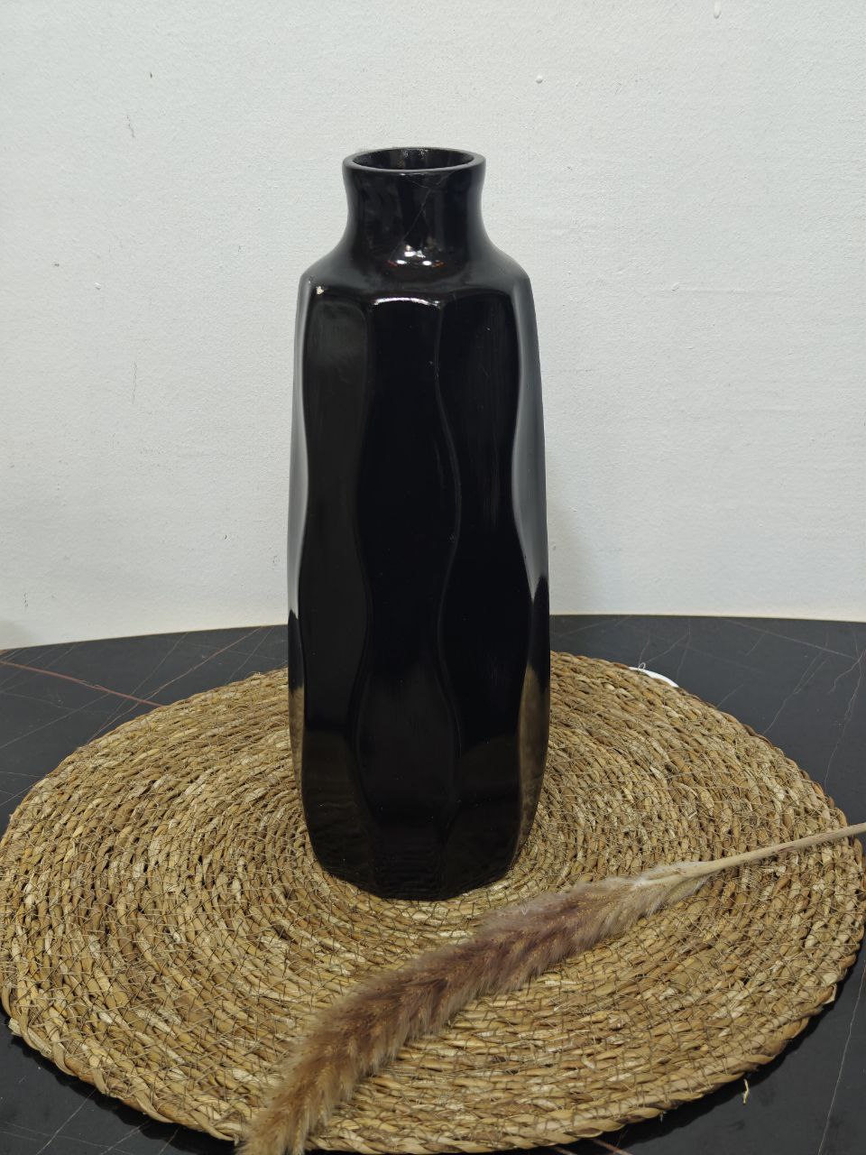 Vase blanc vide n02