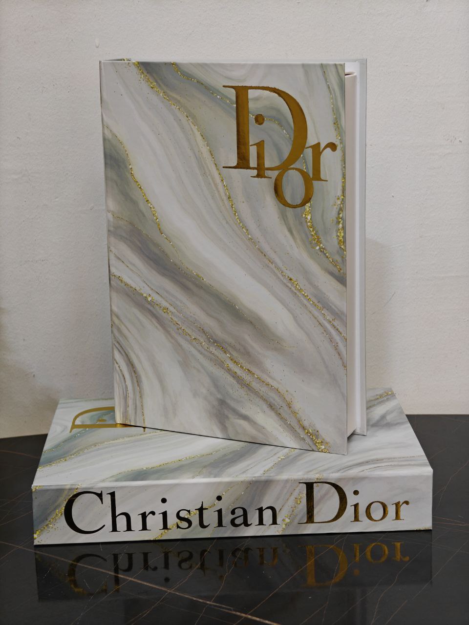 Faux livre