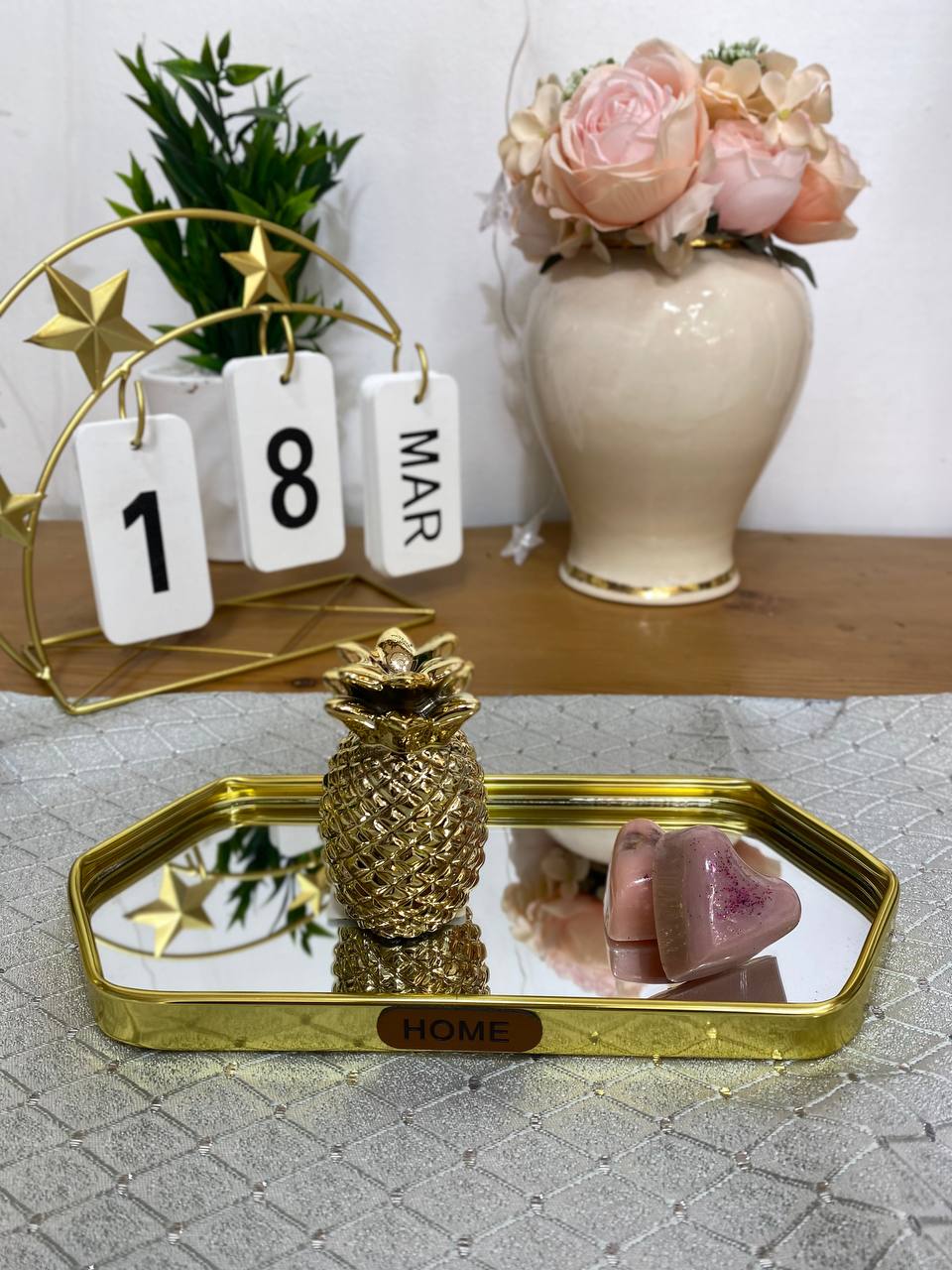 Ananas décoratif doré
