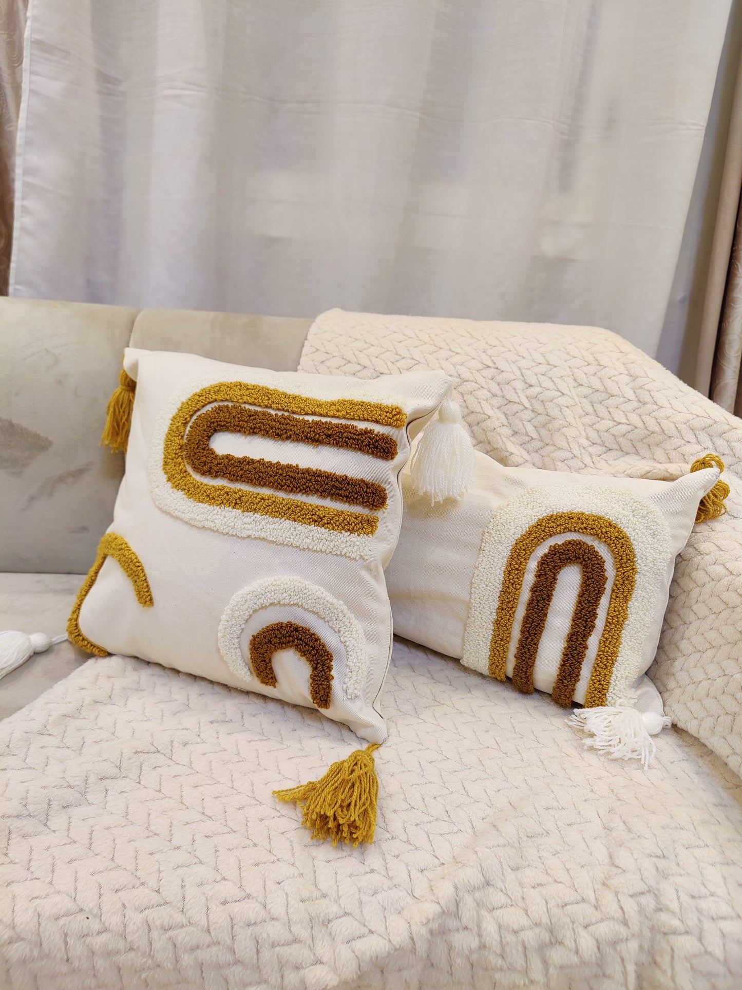 Coussin pic pic ( vide ) moutarde