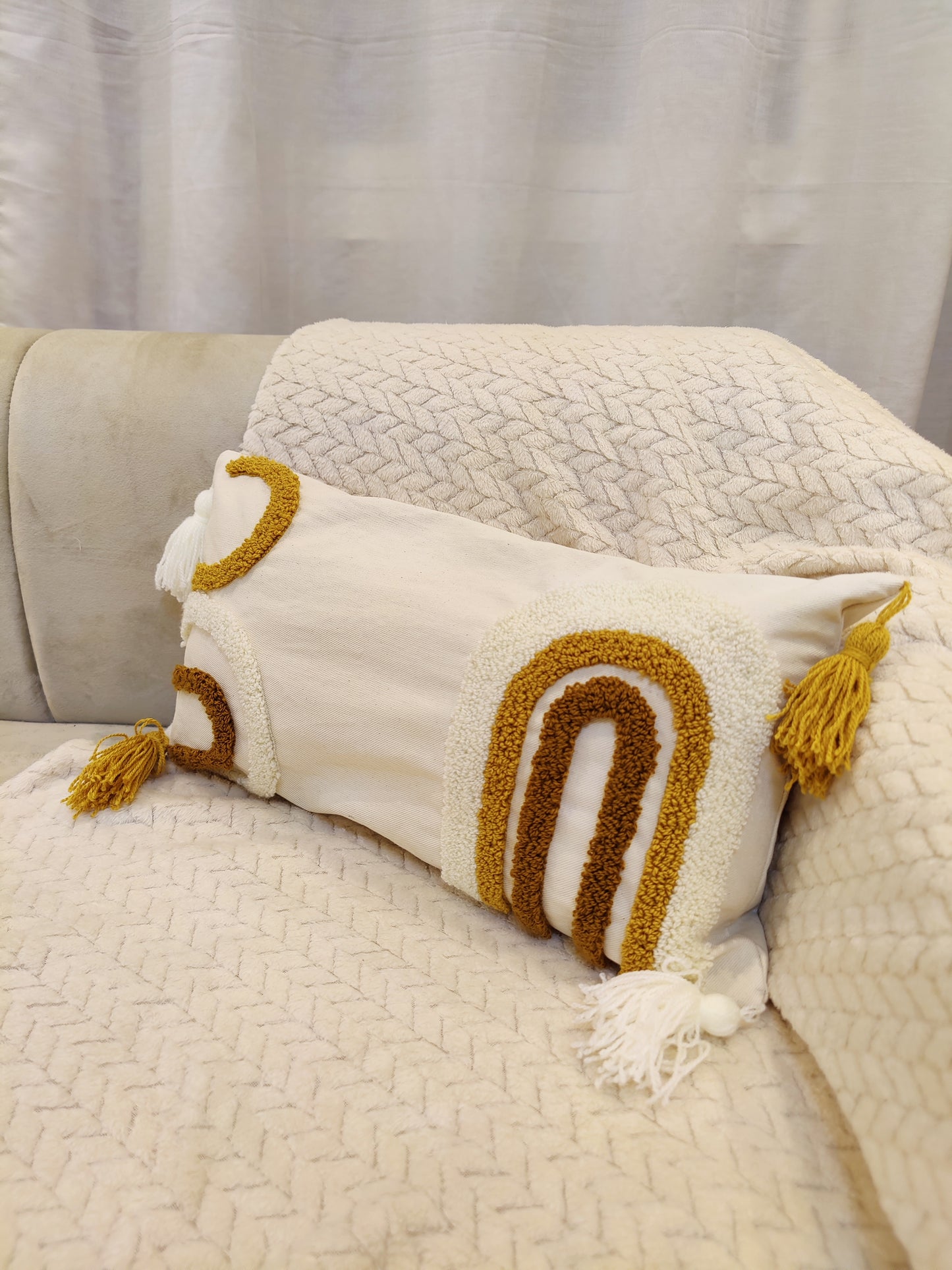 Coussin pic pic ( vide ) moutarde