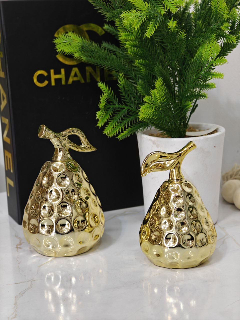 Poire décoratif doré 🍐