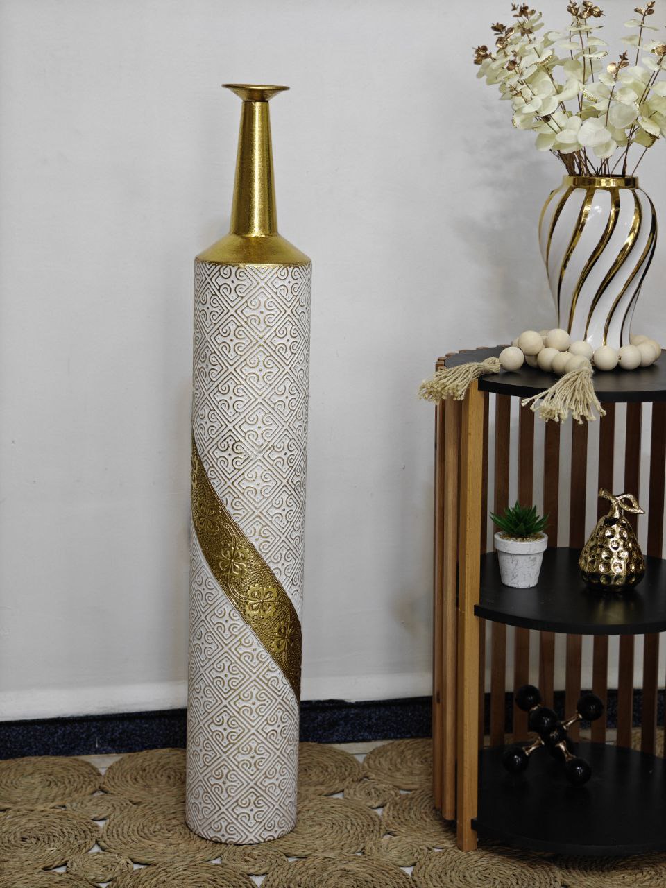 Vase doré métal