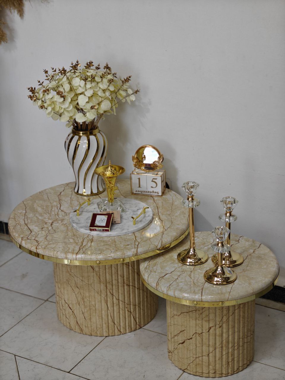 Table base 2 pièces