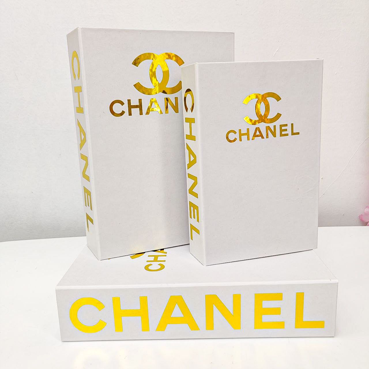 LIVRE DECORATIF COFFRET