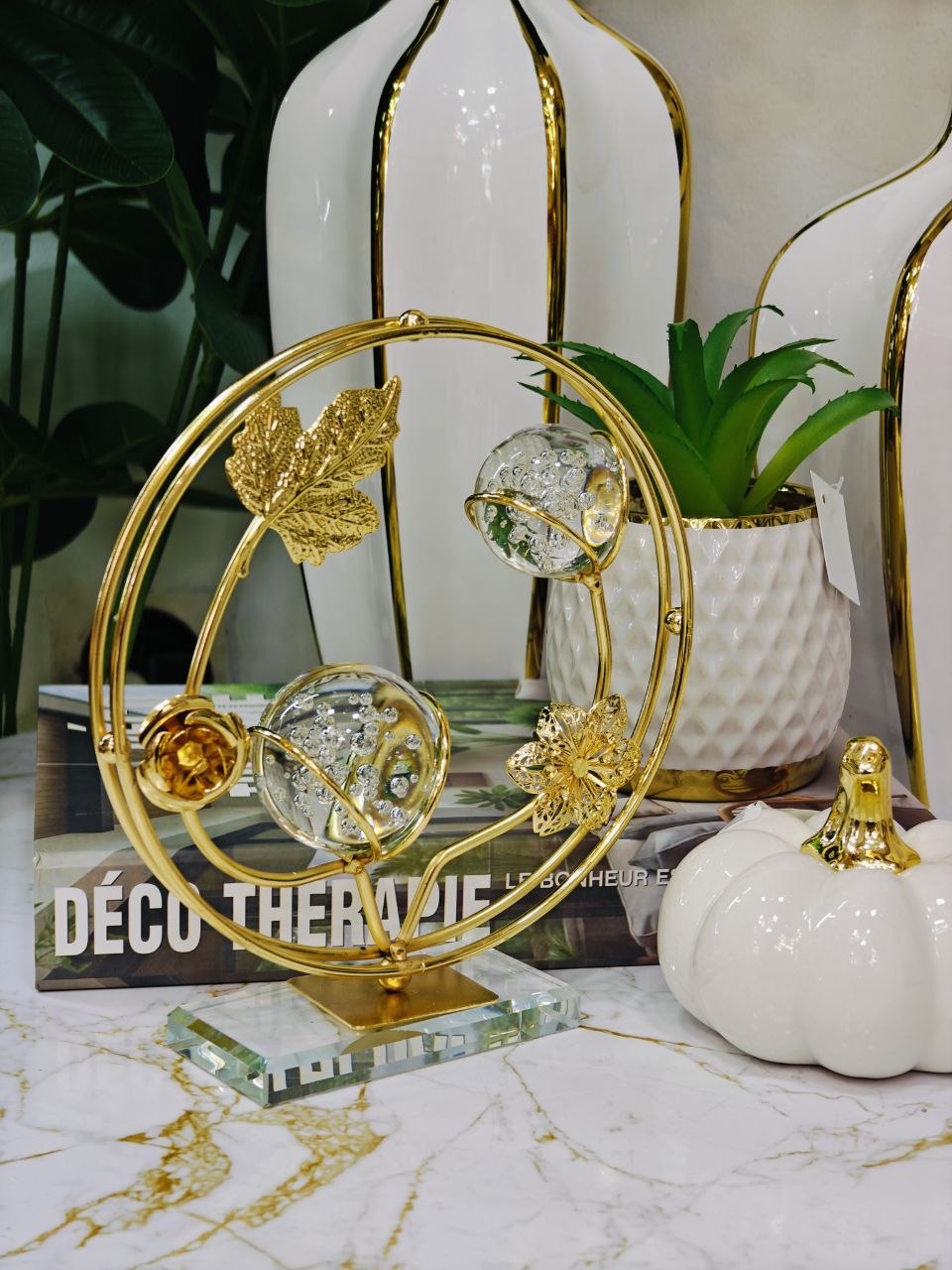 Décoration bureau doré boule cristal
