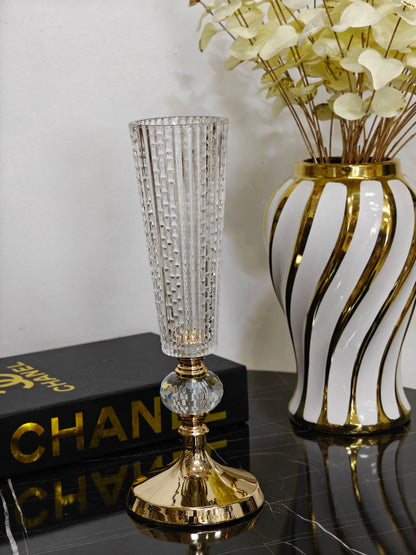Vase cristal base doré ( vide )