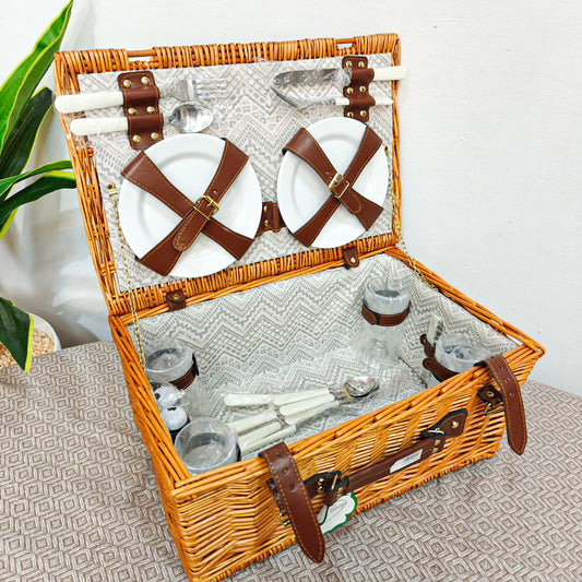 Panier pique-nique 4 personnes nv01