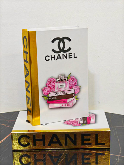 Faux livre  chanel doré