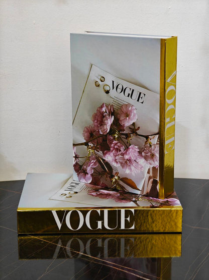 Faux livre  chanel doré