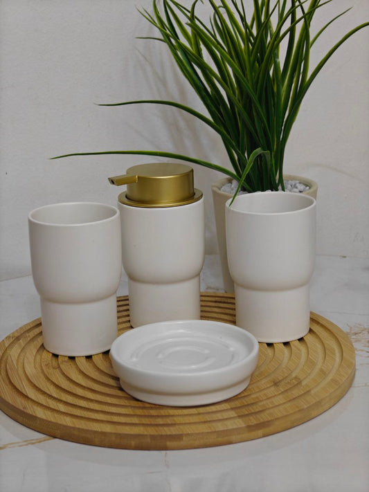 Set de bain 4 pcs incapable