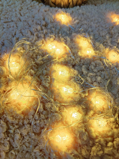 Jeu de lumière jaune motif diamant