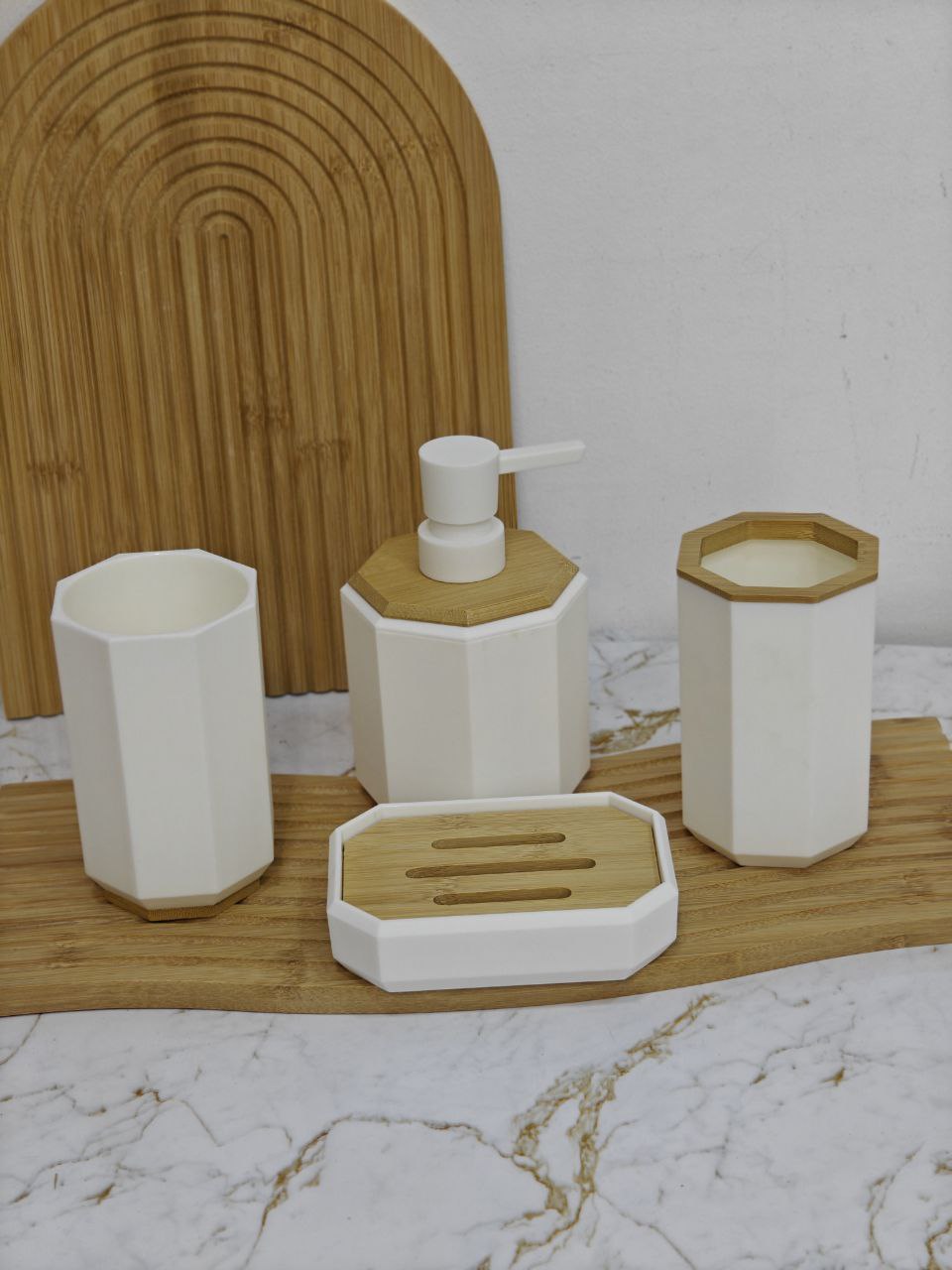 Set de bain incassable 4 pièces
