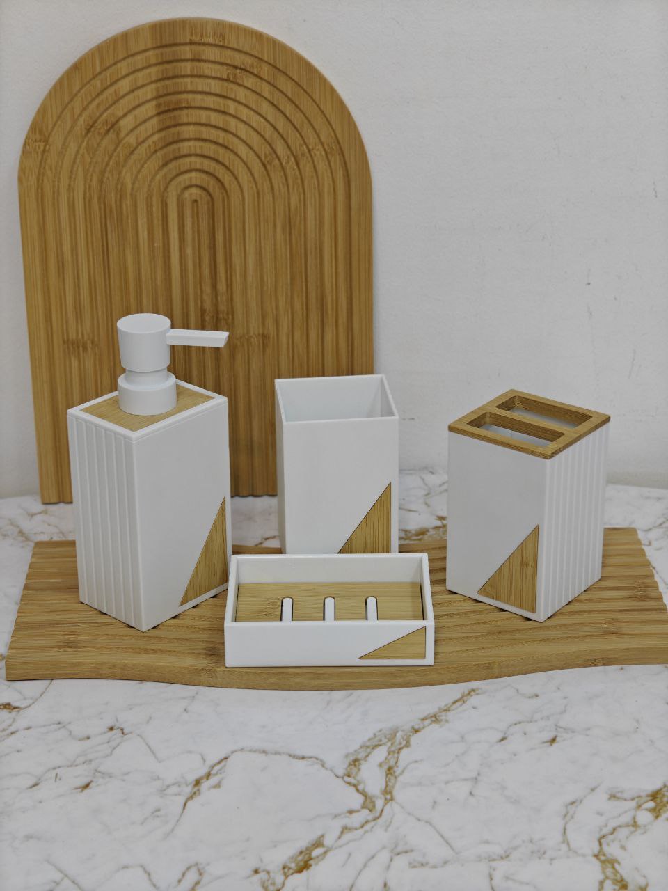 Set de bain incassable 4 pièces