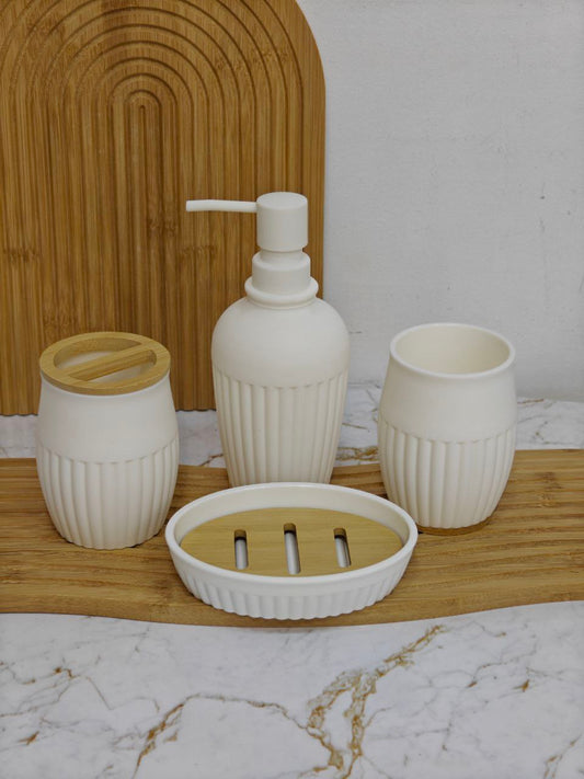 Set de bain incassable 4 pièces