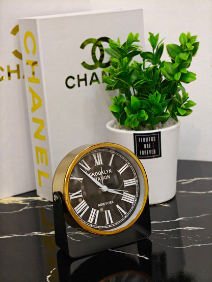 Réveil chiffre romain