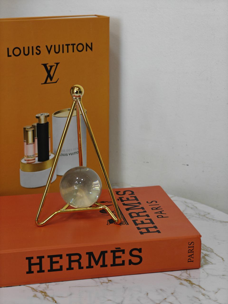 Boule cristal pyramide