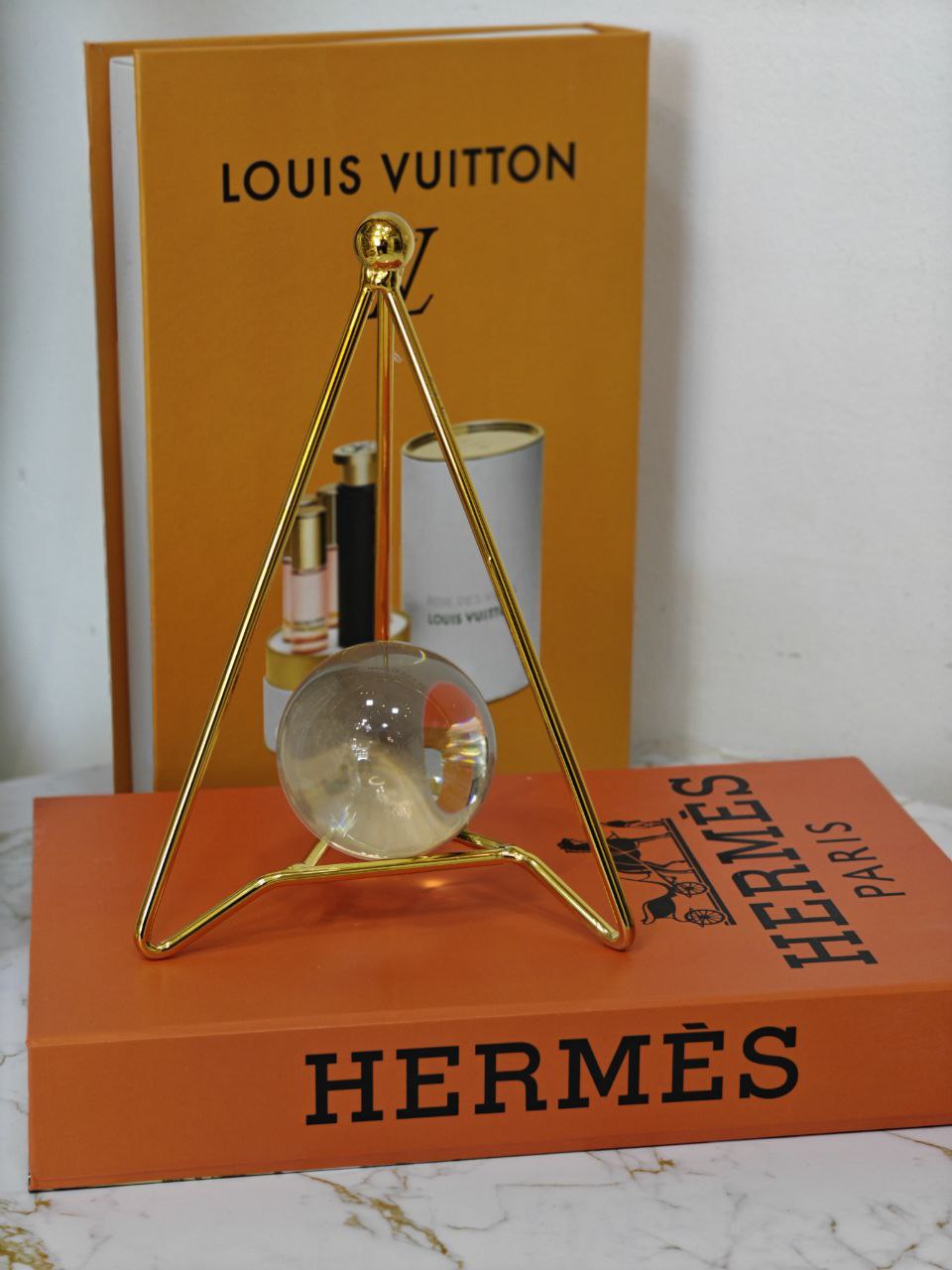 Boule cristal pyramide