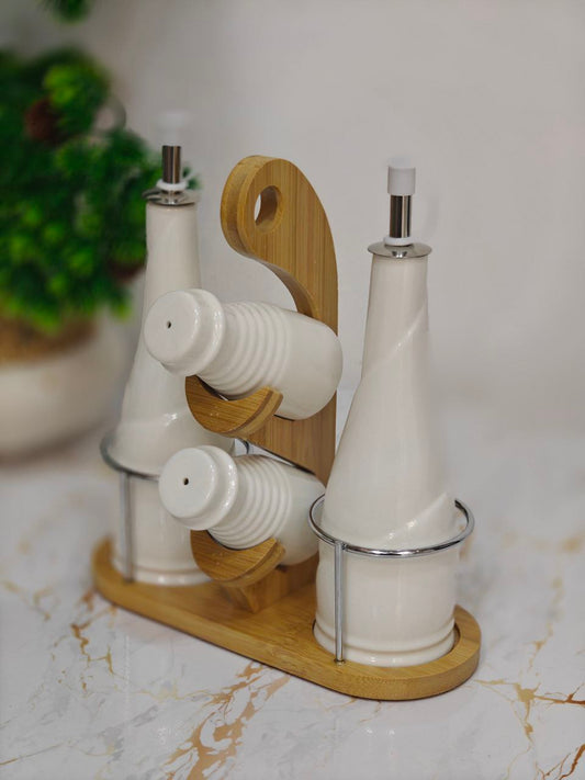 Série bouteille d'huile+ salière