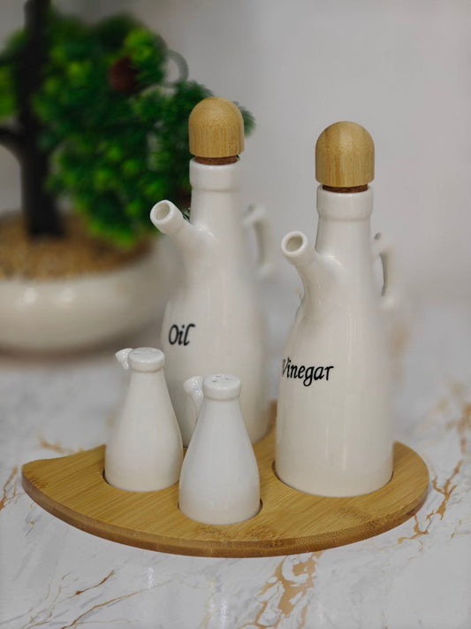 Série bouteille d'huile+ salière m02