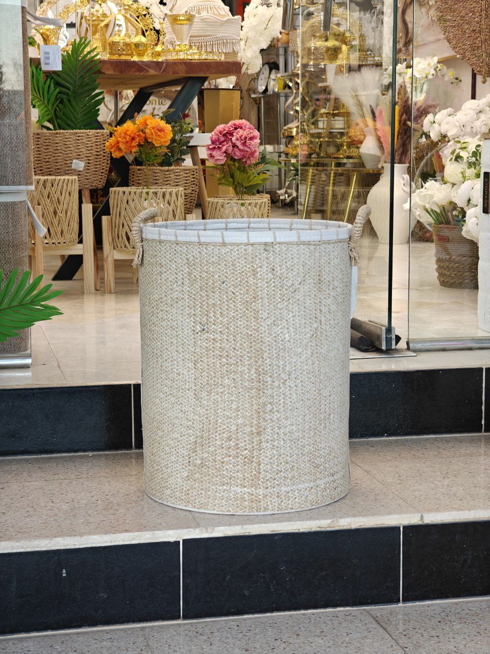 Panier a linge beige clair