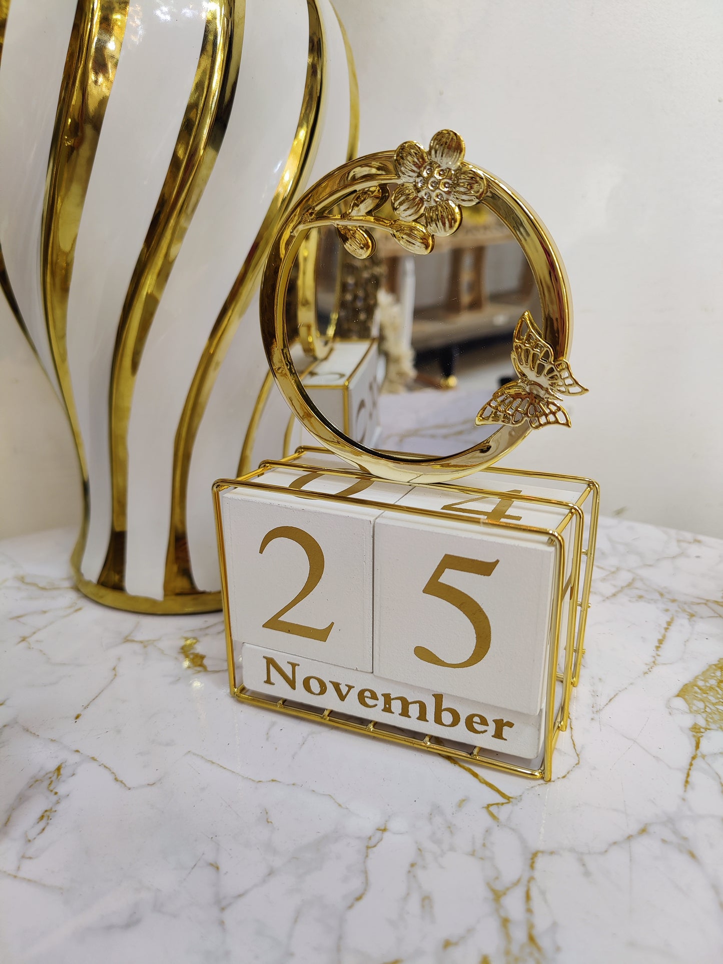 Calendrier miroir