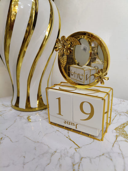 Calendrier miroir