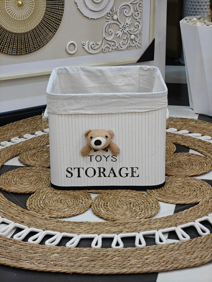 Panier a linge blanc