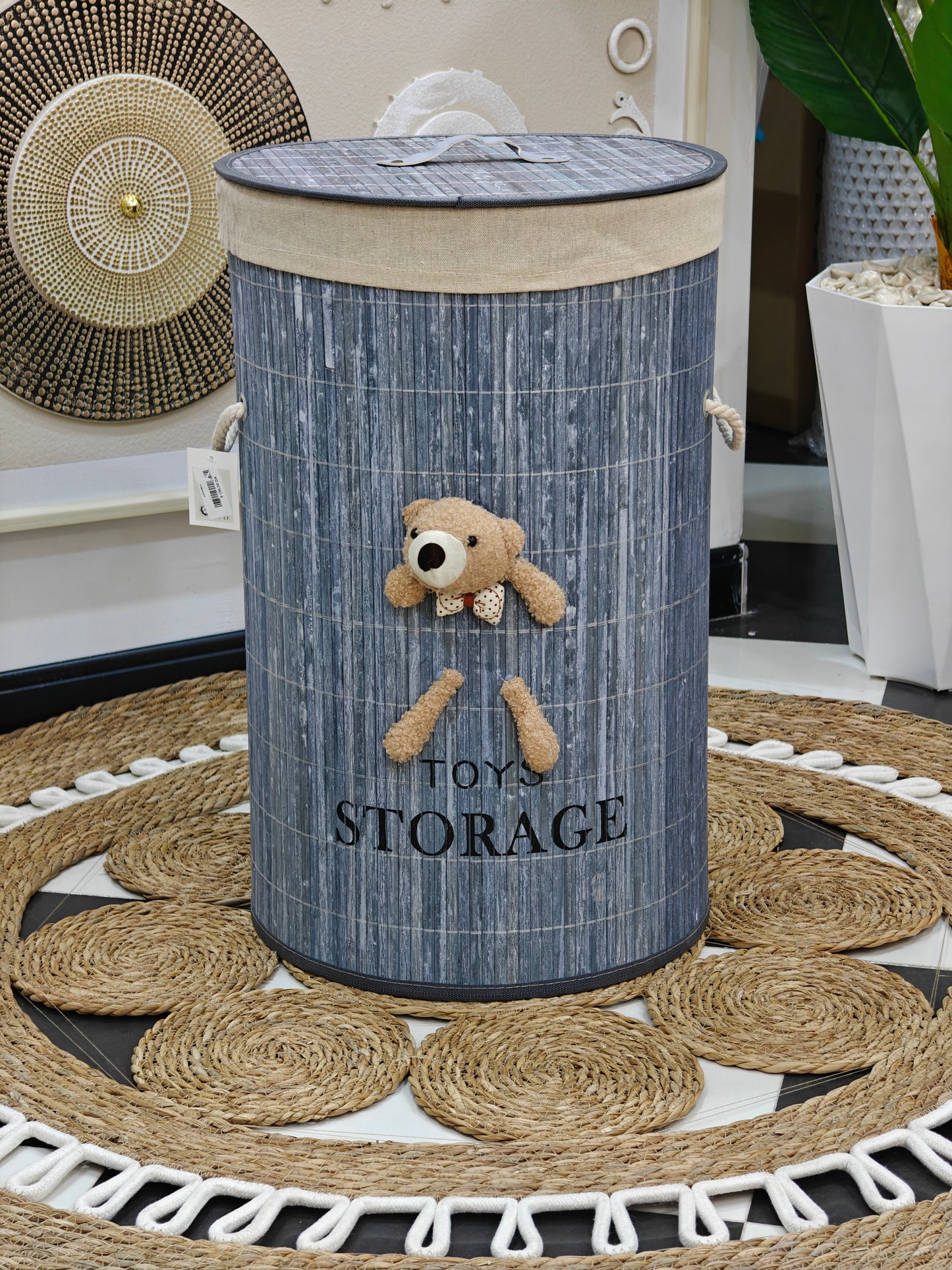Panier a linge gris