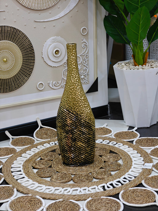 Vase metalique noir et doré grand format
