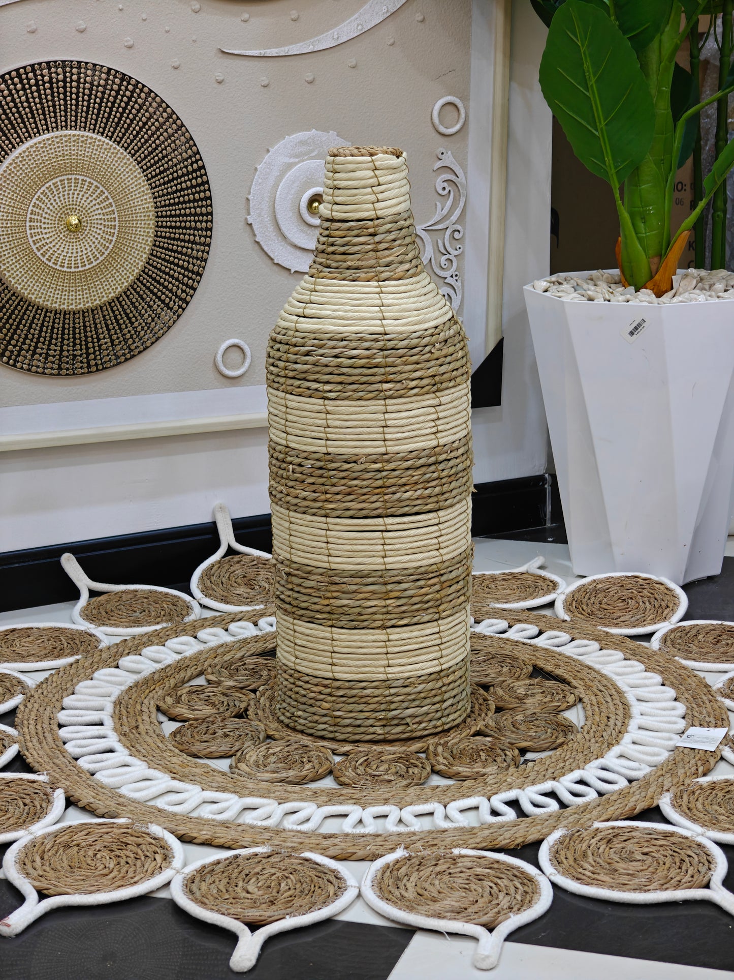 Vase coin  osier