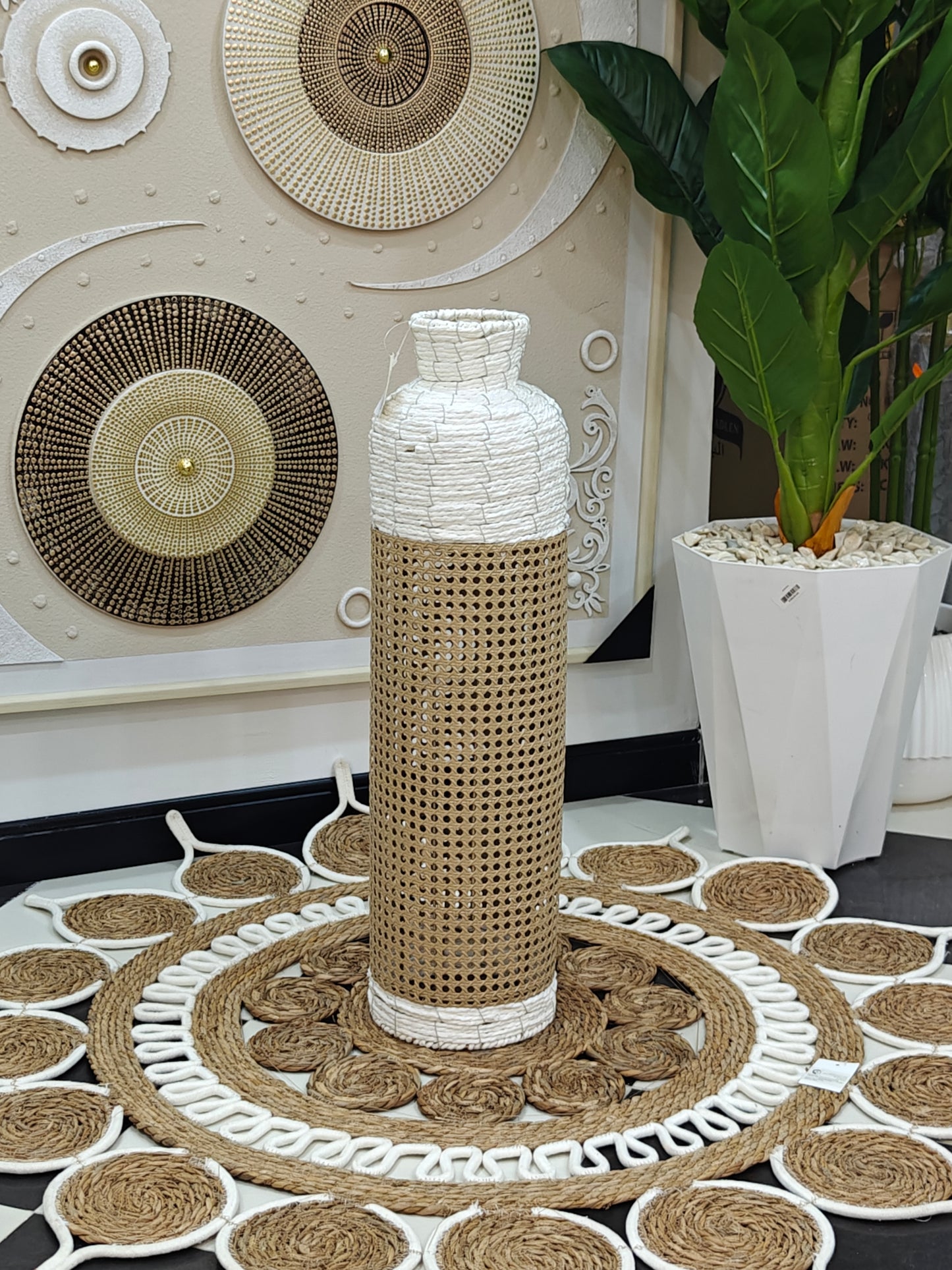 Vase blanc beige sa3fa