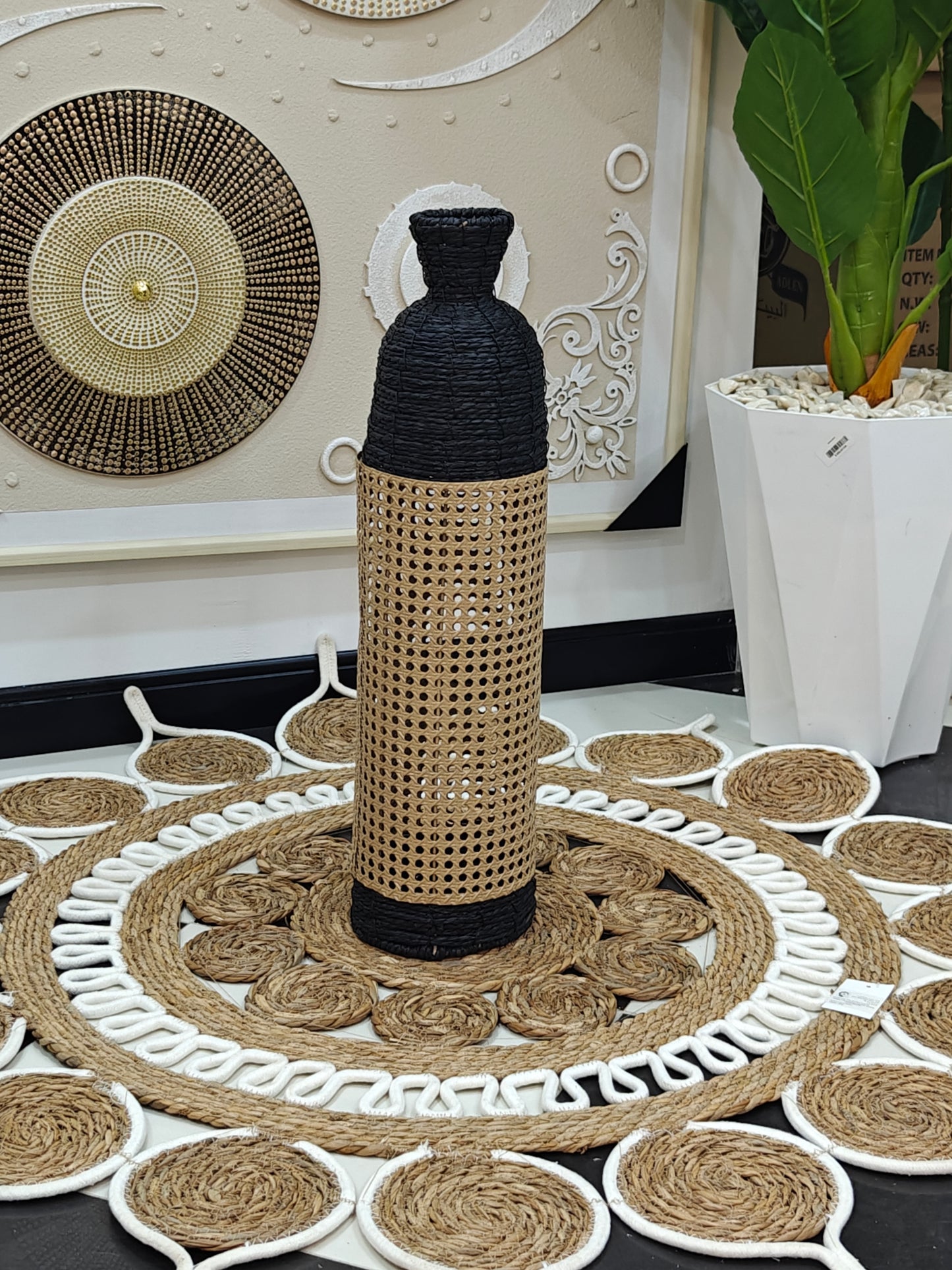 Vase osier noir